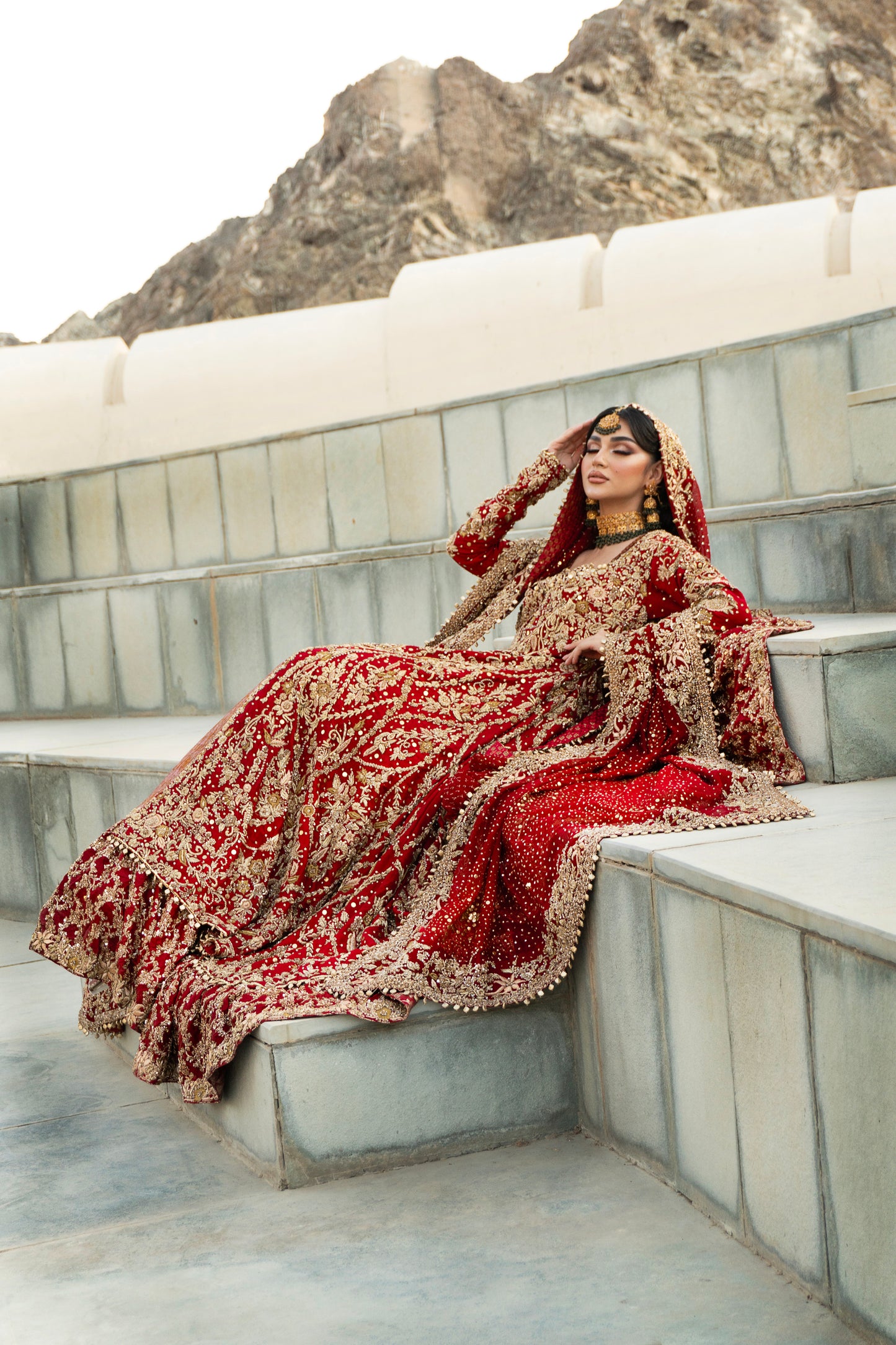 Sahra Bridal