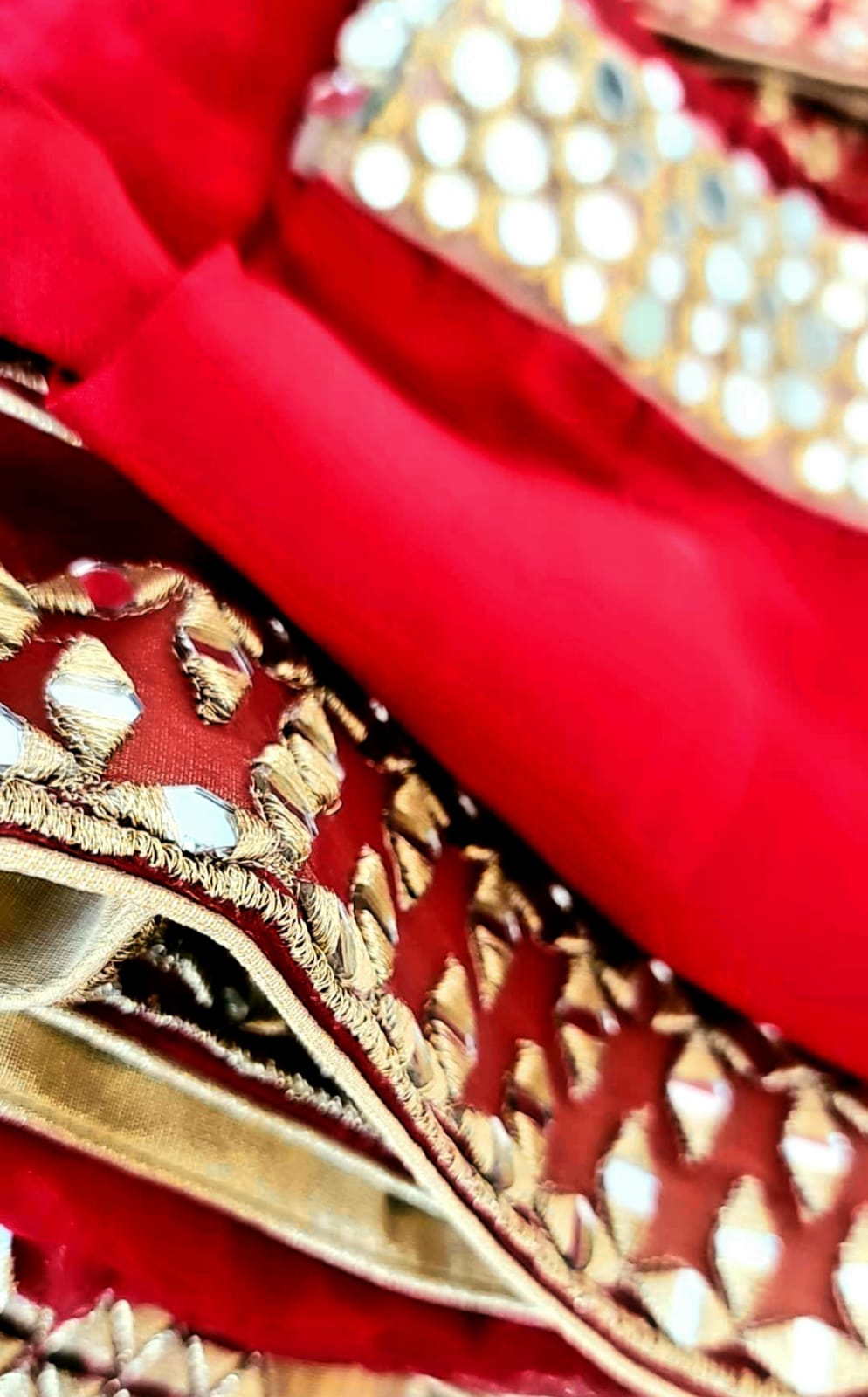 ROUGE AFFAIR